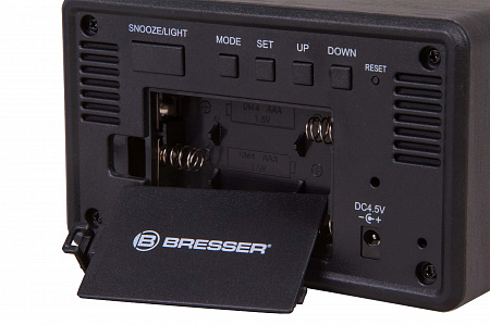 Часы настольные Bresser MyTime W Color LED, черные Часы настольные Bresser MyTime W Color LED, черные